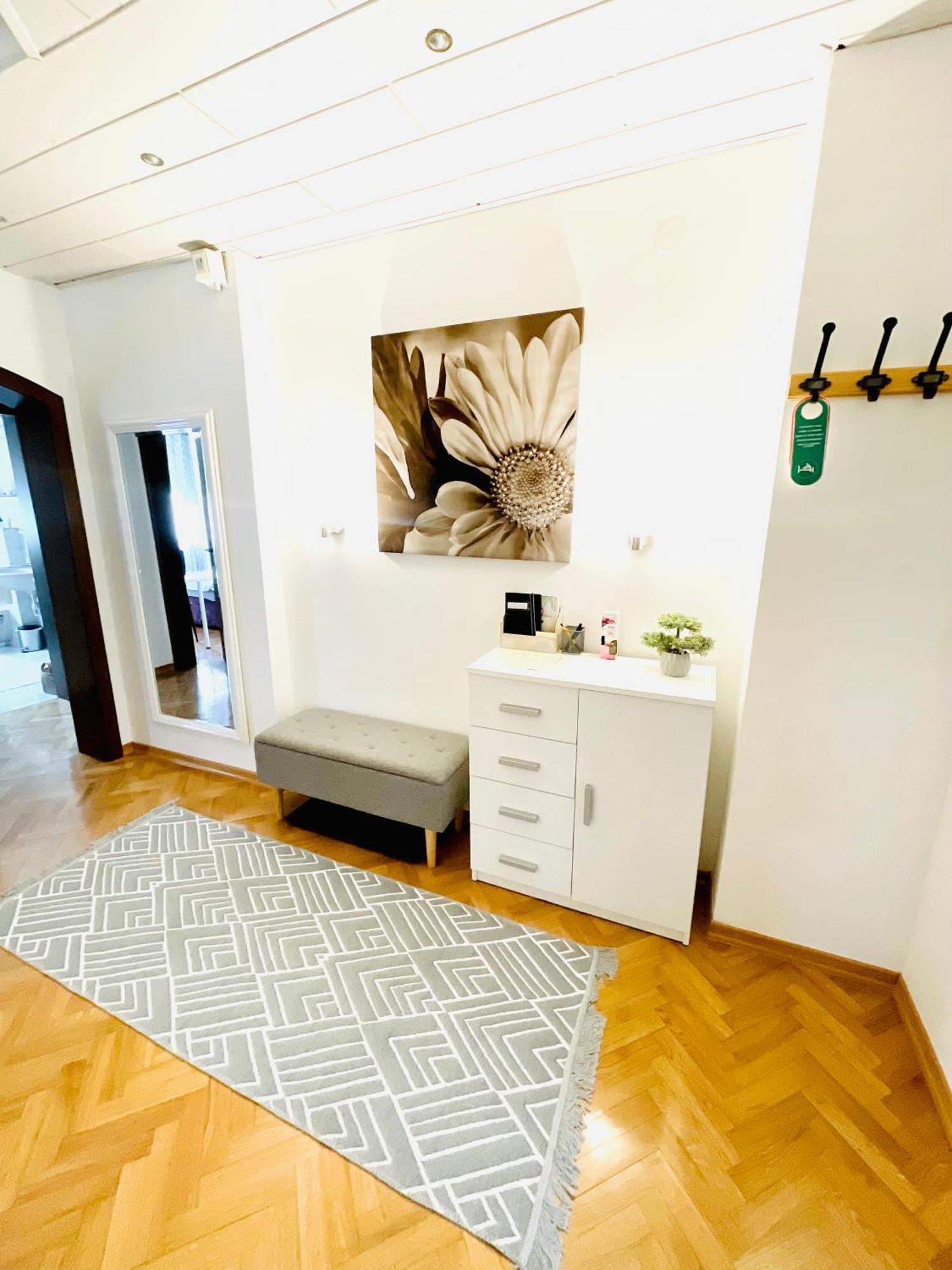 Apartman Bago Deluxe Near Zagreb Airport Velika Gorica Exterior foto