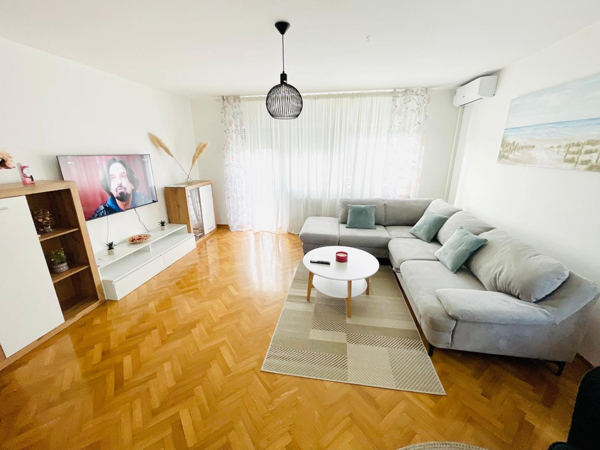 Apartman Bago Deluxe Near Zagreb Airport Velika Gorica Exterior foto
